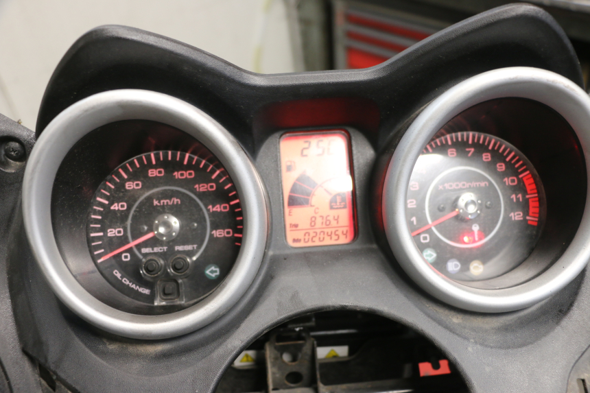 photo de TACHOMETER YAMAHA X-MAX XMAX 125 (2010 - 2014)