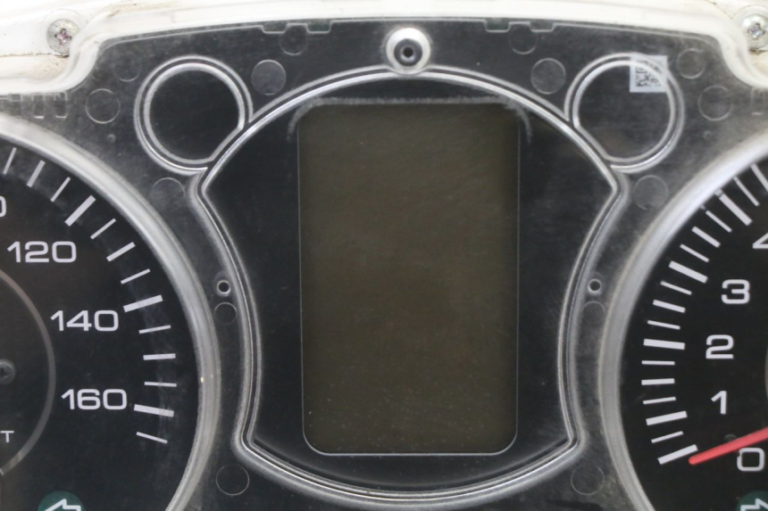 photo de TACHOMETER YAMAHA X-MAX XMAX 125 (2010 - 2014)