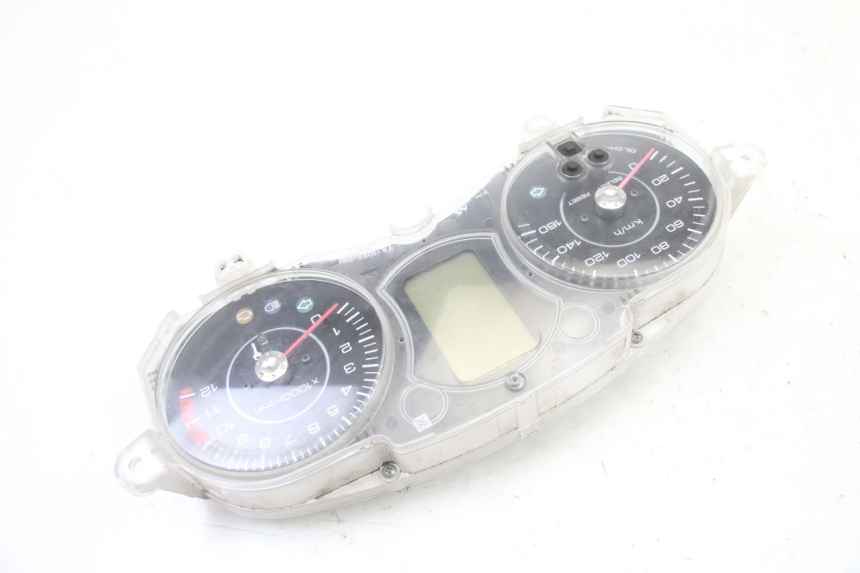 photo de TACHOMETER YAMAHA X-MAX XMAX 125 (2010 - 2014)