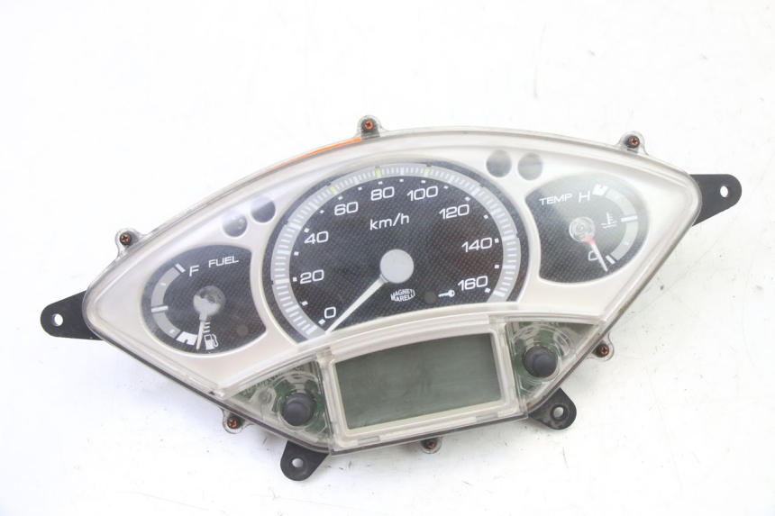 photo de TACHOMETER YAMAHA XMAX X-MAX 125 (2006 - 2009)