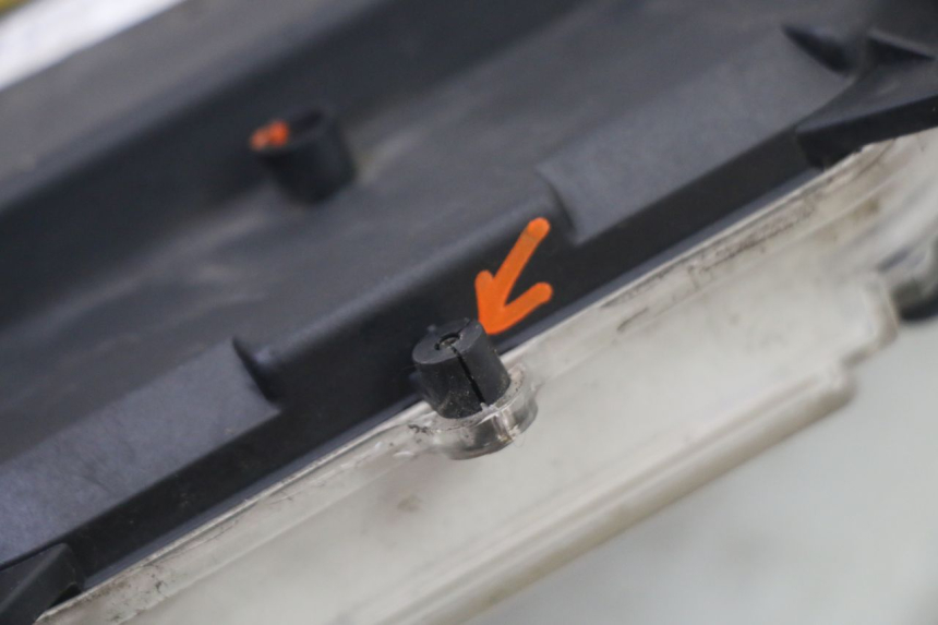 photo de TACHOMETER YAMAHA XMAX X-MAX 125 (2006 - 2009)