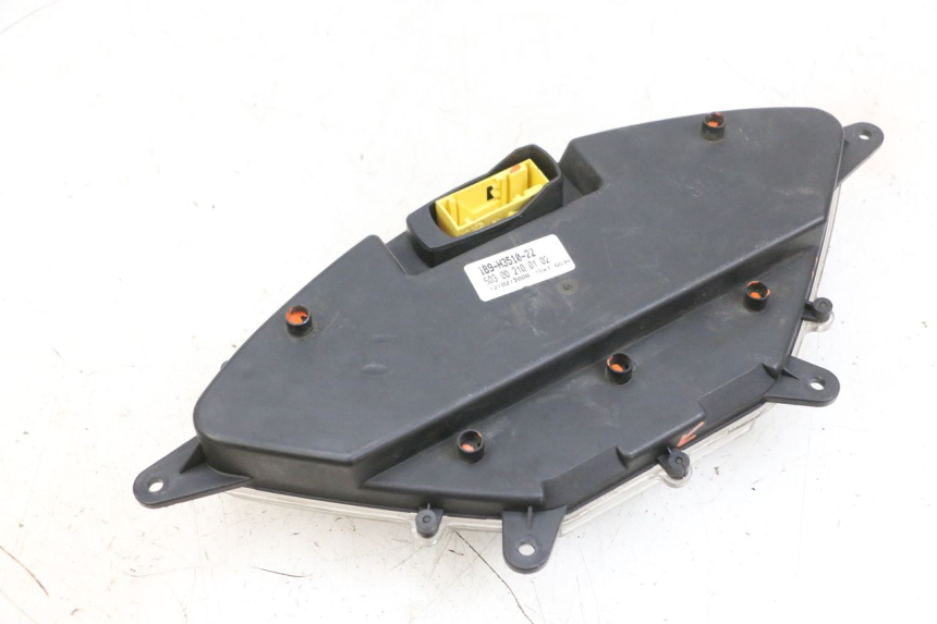 photo de TACHOMETER YAMAHA XMAX X-MAX 125 (2006 - 2009) - Weitere Ansicht des Artikels