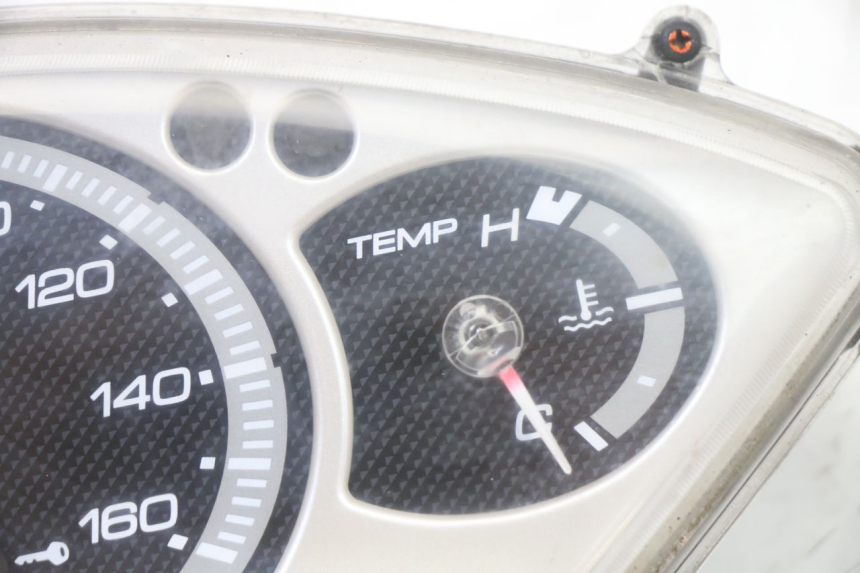 photo de TACHOMETER YAMAHA XMAX X-MAX 125 (2006 - 2009)