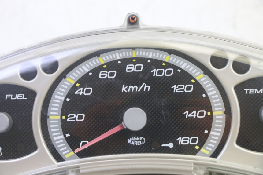 photo de TACHOMETER YAMAHA X-MAX XMAX 250 (2006 - 2009)
