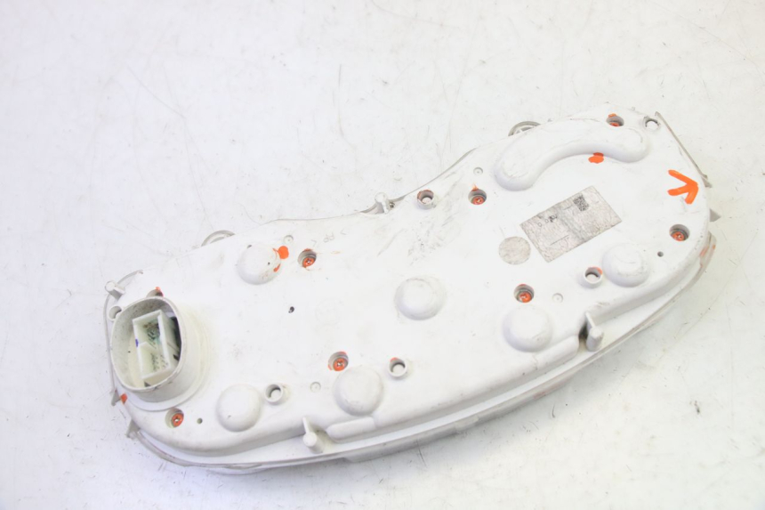 photo de TACHOMETER YAMAHA X-MAX XMAX 125 (2010 - 2014)