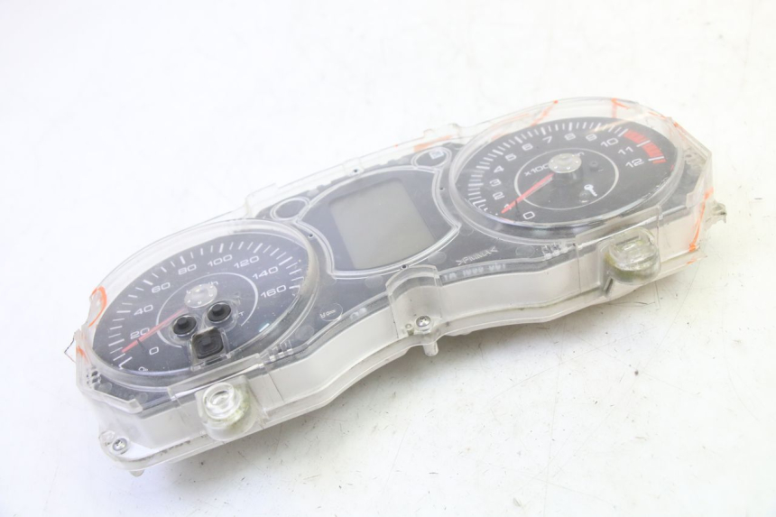 photo de TACHOMETER YAMAHA X-MAX XMAX 125 (2010 - 2014)