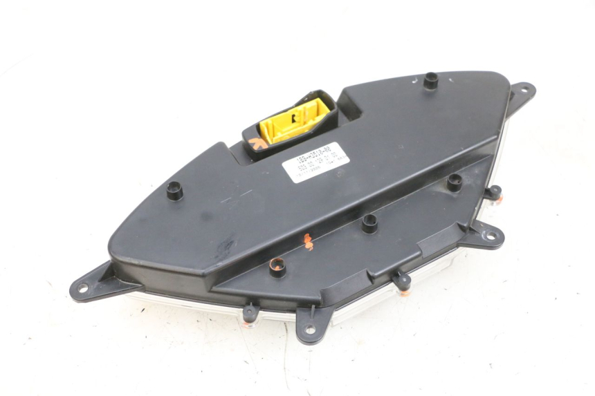 photo de TACHOMETER YAMAHA XMAX X-MAX 125 (2006 - 2009) - Details der Befestigungspunkte