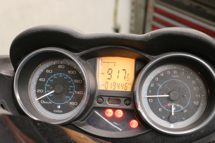 photo de TACHOMETER PIAGGIO XEVO - X EVO 125 (2007 - 2016) - Zoom auf Gebrauchszustand