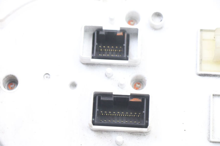 photo de TACHOMETER PIAGGIO XEVO - X EVO 125 (2007 - 2016) - Geprüftes Gebrauchtteil