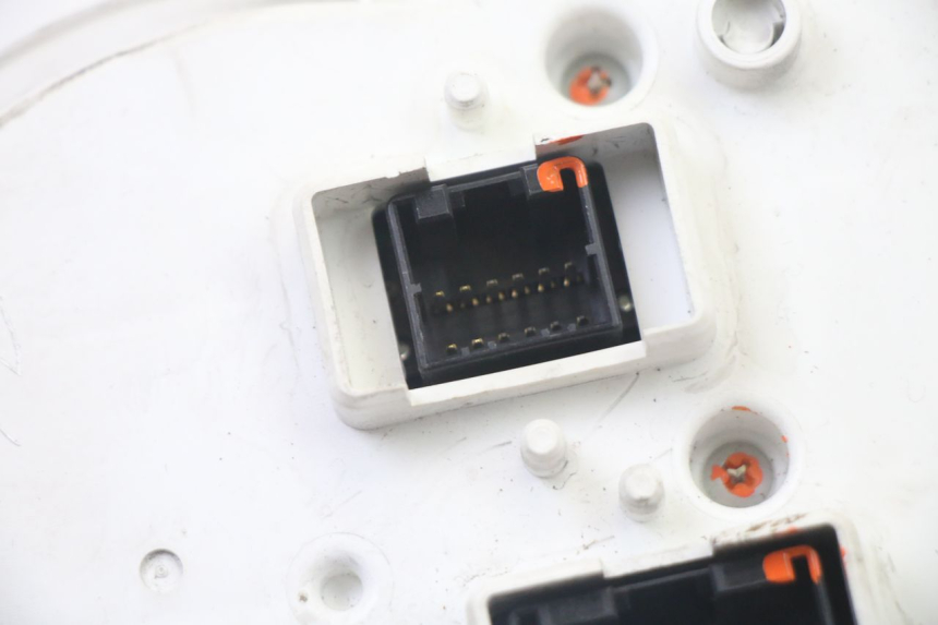 photo de TACHOMETER PIAGGIO XEVO - X EVO 125 (2007 - 2016)