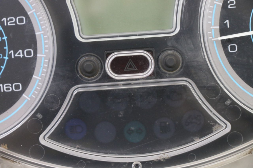 photo de TACHOMETER PIAGGIO XEVO - X EVO 125 (2007 - 2016)