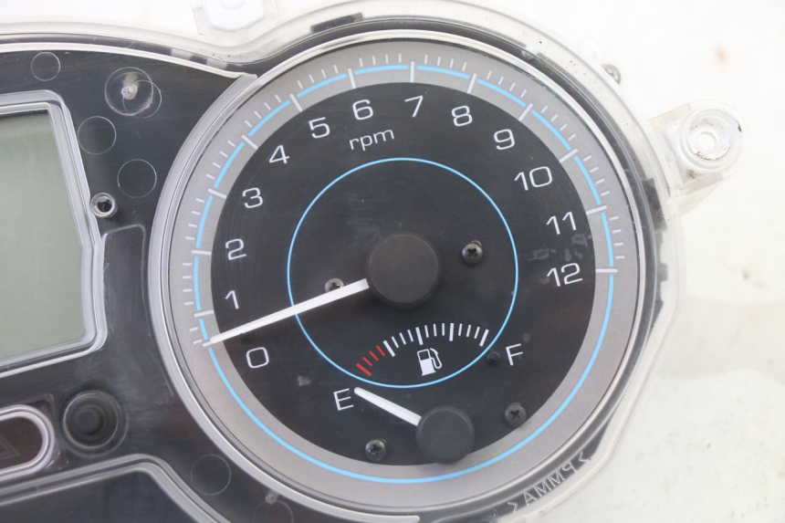 photo de TACHOMETER PIAGGIO XEVO - X EVO 125 (2007 - 2016)