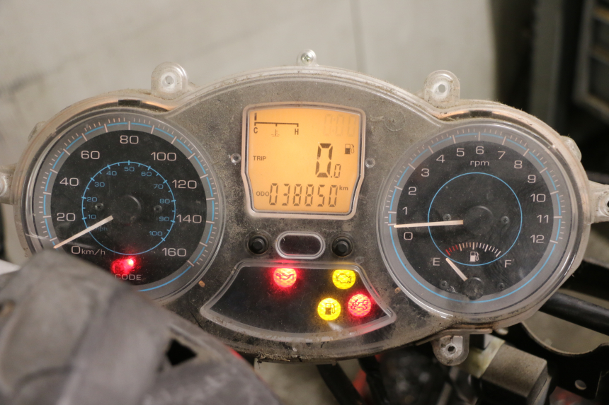 photo de TACHOMETER PIAGGIO XEVO - X EVO 125 (2007 - 2016)