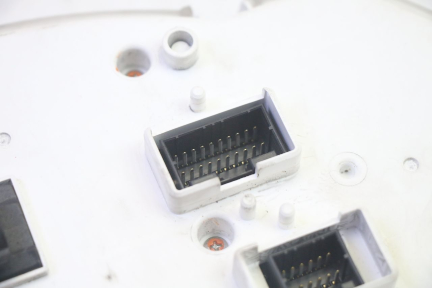 photo de TACHOMETER PIAGGIO XEVO - X EVO 125 (2007 - 2016) - Charakteristische Merkmale