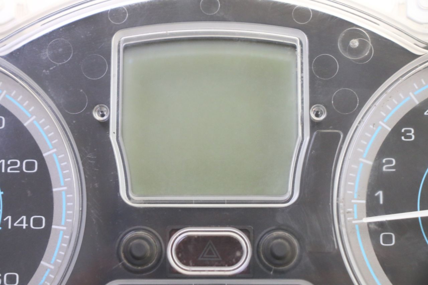 photo de TACHOMETER PIAGGIO XEVO - X EVO 125 (2007 - 2016) - Technische Nahaufnahme