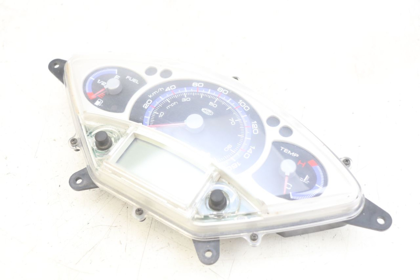 photo de TACHOMETER YAMAHA XMAX X-MAX 125 (2006 - 2009)