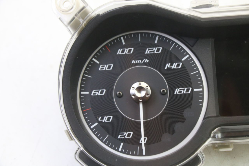 photo de TACHOMETER  YAMAHA XMAX X-MAX 125 (2021 - 2025)