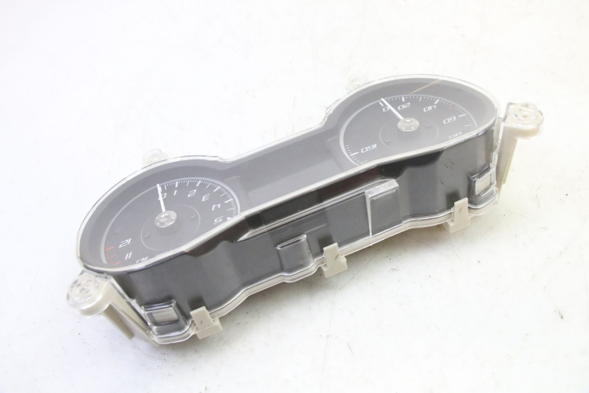 photo de TACHOMETER  YAMAHA XMAX X-MAX 125 (2021 - 2025)