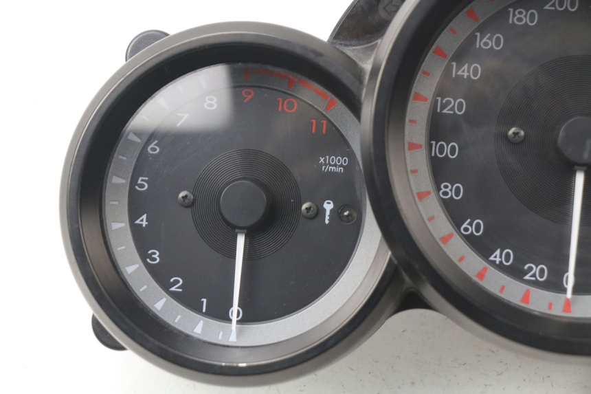 photo de TACHOMETER YAMAHA FJR ABS 1300 (2006 - 2012)