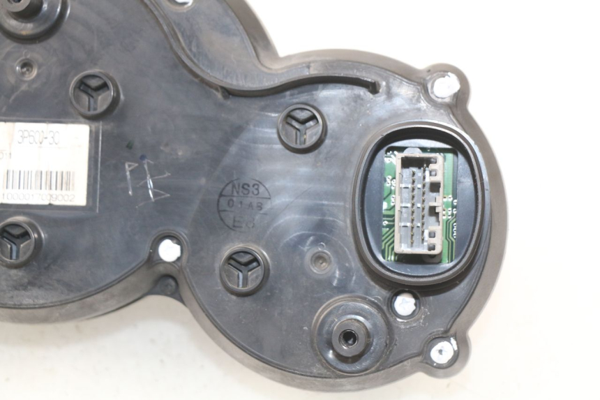 photo de TACHOMETER YAMAHA FJR ABS 1300 (2006 - 2012)