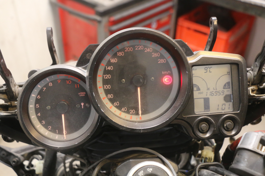 photo de TACHOMETER YAMAHA FJR ABS 1300 (2006 - 2012)