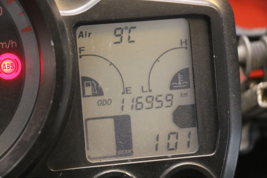 photo de TACHOMETER YAMAHA FJR ABS 1300 (2006 - 2012)