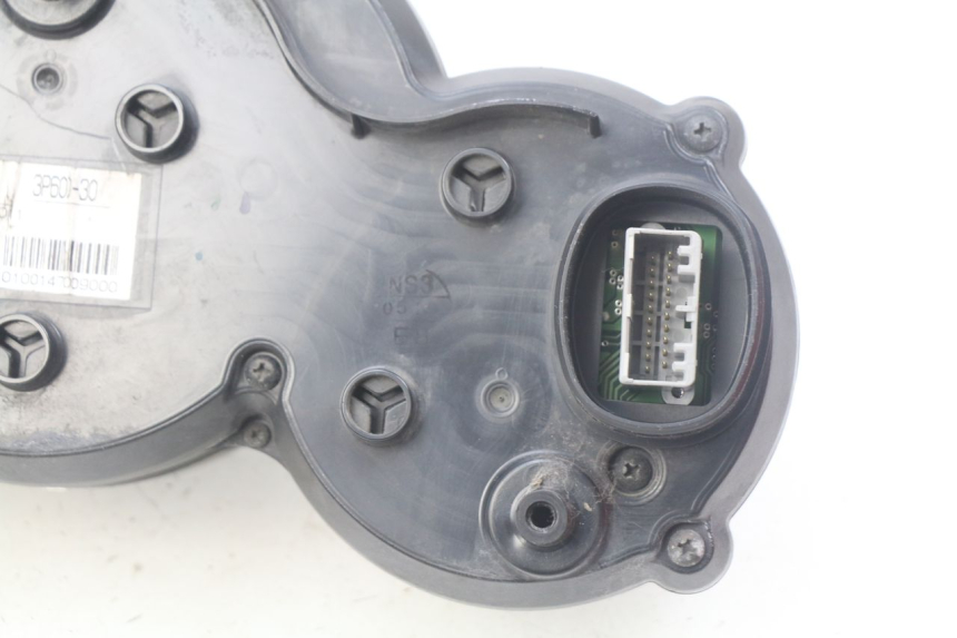 photo de TACHOMETER YAMAHA FJR ABS 1300 (2006 - 2012)