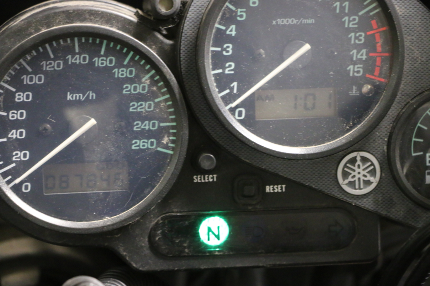 photo de TACHOMETER  YAMAHA FZS FAZER 600 (2001 - 2003)