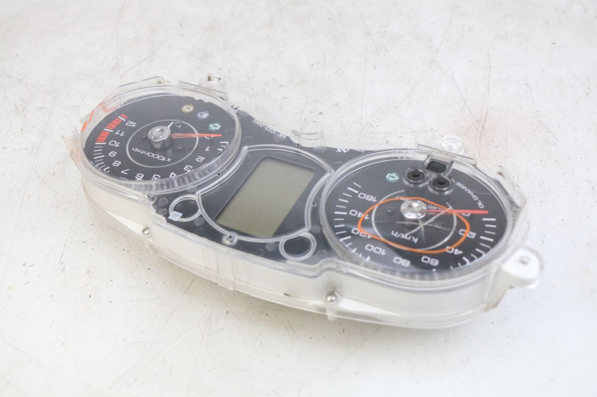 photo de TACHOMETER YAMAHA X-MAX XMAX 125 (2010 - 2014)