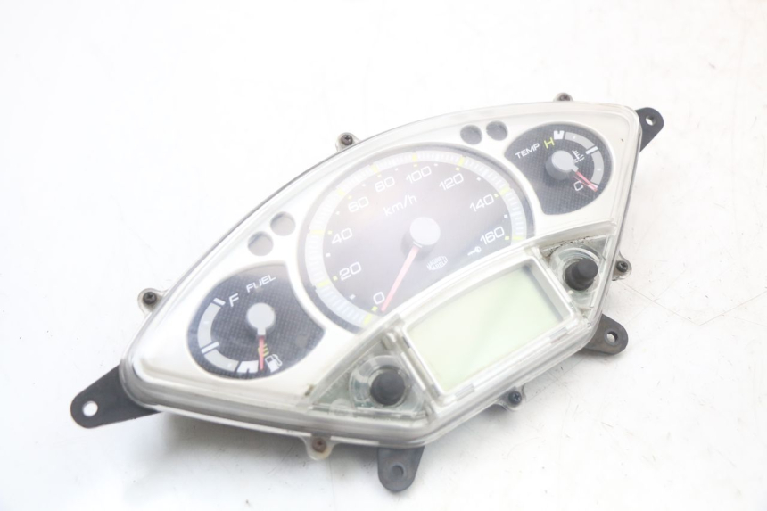 photo de TACHOMETER YAMAHA X-MAX XMAX 250 (2006 - 2009)