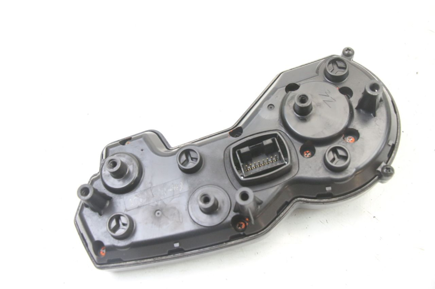 photo de TACHOMETER  YAMAHA XJ6 ABS 600 (2008 - 2016)