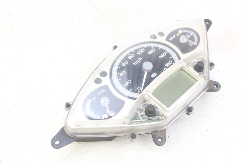 photo de TACHOMETER YAMAHA XMAX X-MAX 125 (2006 - 2009)