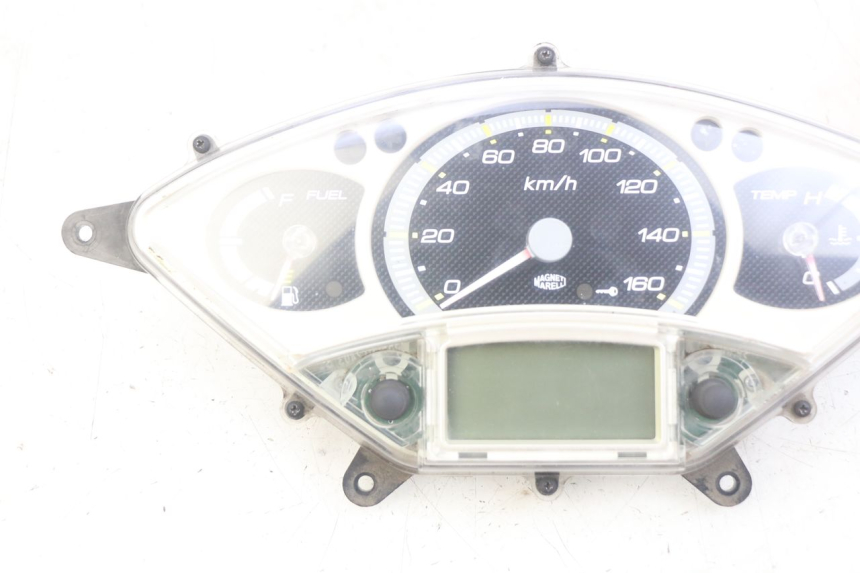 photo de TACHOMETER YAMAHA XMAX X-MAX 125 (2006 - 2009)