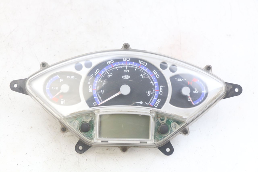 photo de TACHOMETER YAMAHA XMAX X-MAX 125 (2006 - 2009)