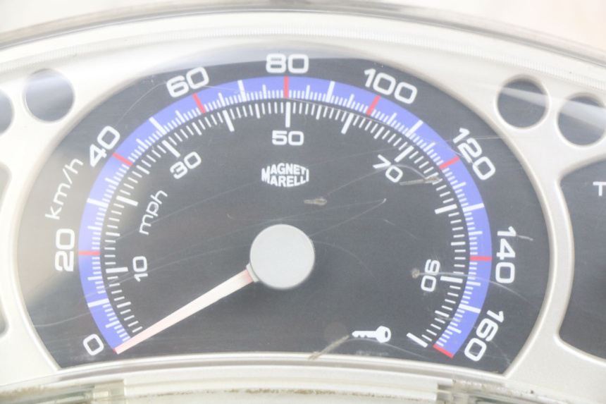 photo de TACHOMETER YAMAHA XMAX X-MAX 125 (2006 - 2009)