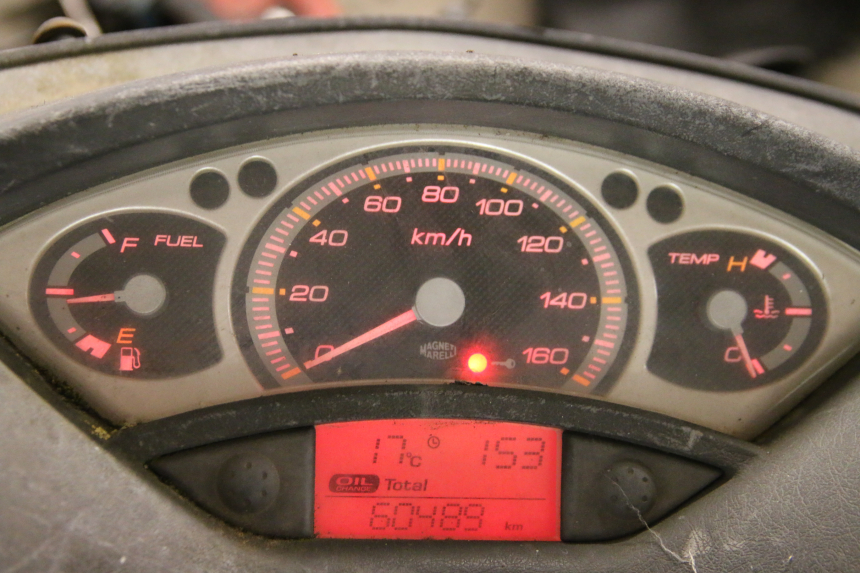 photo de TACHOMETER YAMAHA XMAX X-MAX 125 (2006 - 2009)