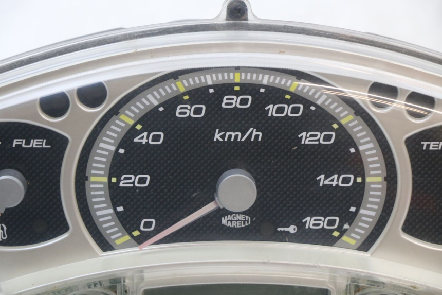 photo de TACHOMETER YAMAHA XMAX X-MAX 125 (2006 - 2009)