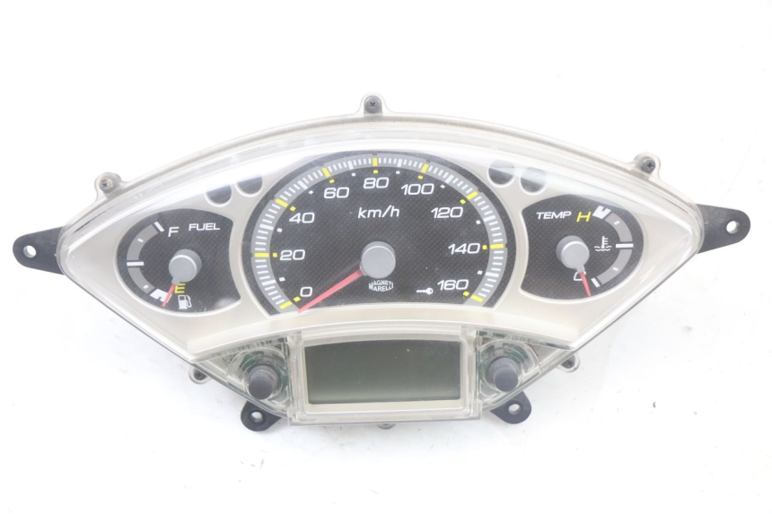 photo de TACHOMETER YAMAHA XMAX X-MAX 125 (2006 - 2009)