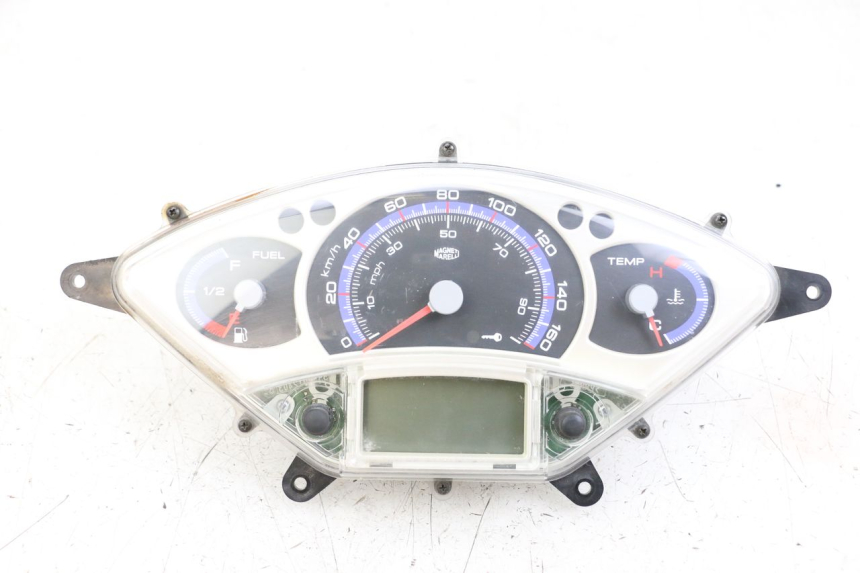 photo de TACHOMETER YAMAHA XMAX X-MAX 125 (2006 - 2009)