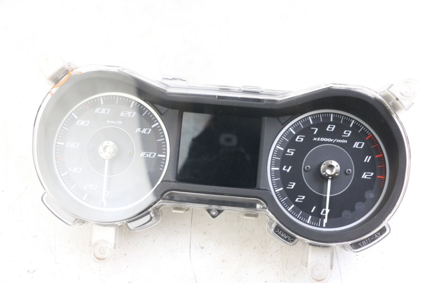 photo de TACHOMETER YAMAHA XMAX X-MAX ABS 125 (2017 - 2020)