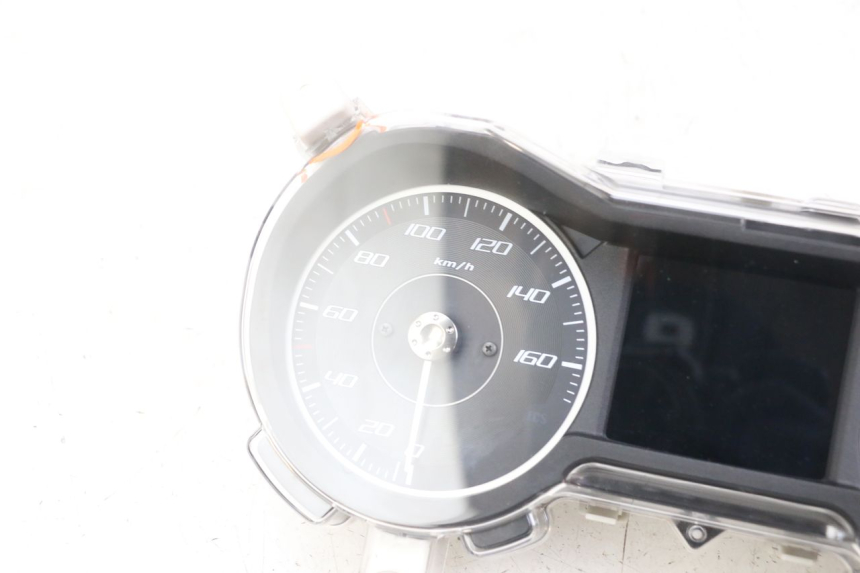 photo de TACHOMETER YAMAHA XMAX X-MAX ABS 125 (2017 - 2020)