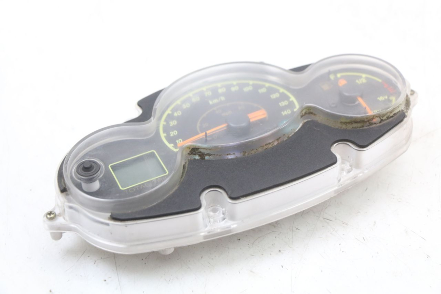 photo de TACHOMETER YAMAHA YP MAJESTY 125 (2002 - 2006)