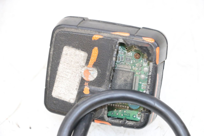 photo de TACHOMETER  YAMAHA YFM R RAPTOR 250 (2008 - 2014) - Technische Nahaufnahme