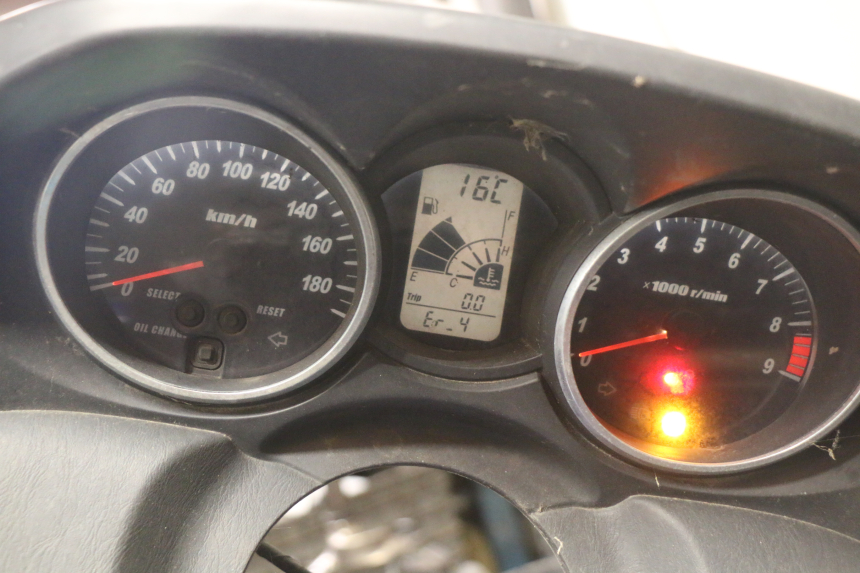 photo de TACHOMETER YAMAHA YP MAJESTY 400 (2004 - 2008)