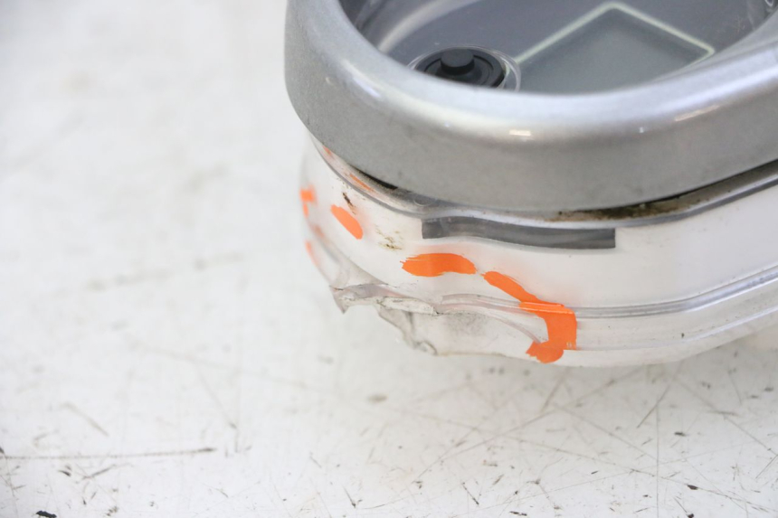 photo de TACHOMETER YAMAHA YP MAJESTY 125 (2002 - 2006)