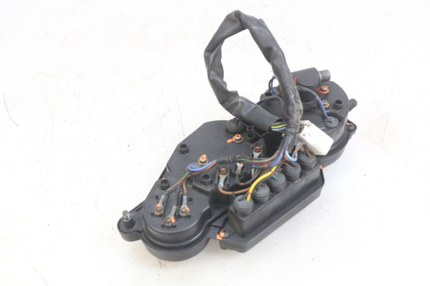 photo de TACHOMETER YAMAHA YZF R THUNDERCAT 600 (1996 - 2003)