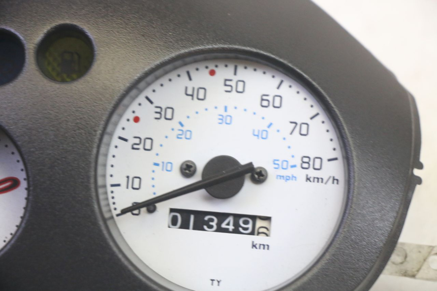 photo de TACHOMETER PIAGGIO ZIP 4T 50 (2018 - 2020) - Alternative Perspektive