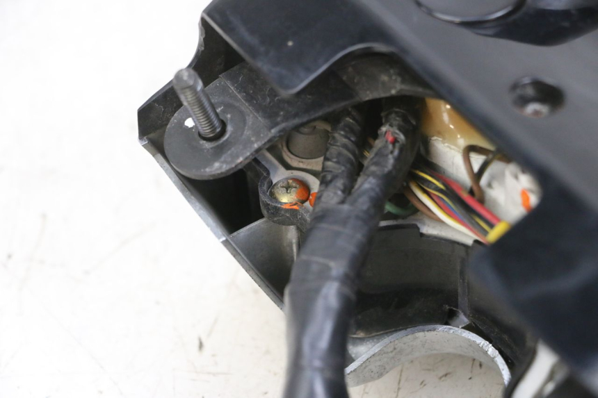 photo de TACHOMETER  KAWASAKI ZR 7 750 (1999 - 2001) - Details der Befestigungspunkte