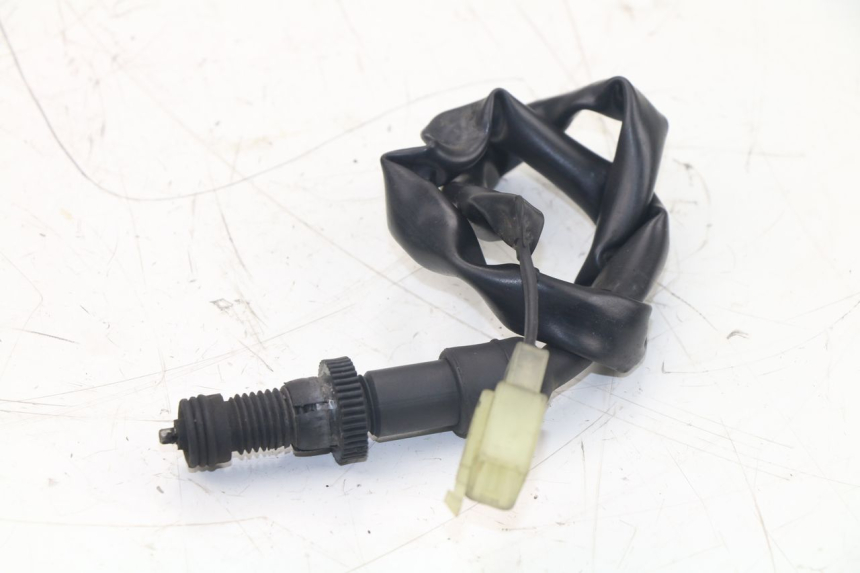 photo de BREMSLICHTSCHALTER HINTEN HONDA CBF N 600 (2004 - 2007)