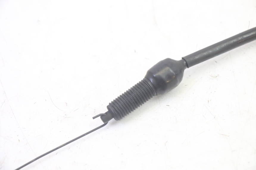 photo de BREMSLICHTSCHALTER HINTEN SUZUKI DL V STROM 1000 (2002 - 2007) - Zoom auf Gebrauchszustand